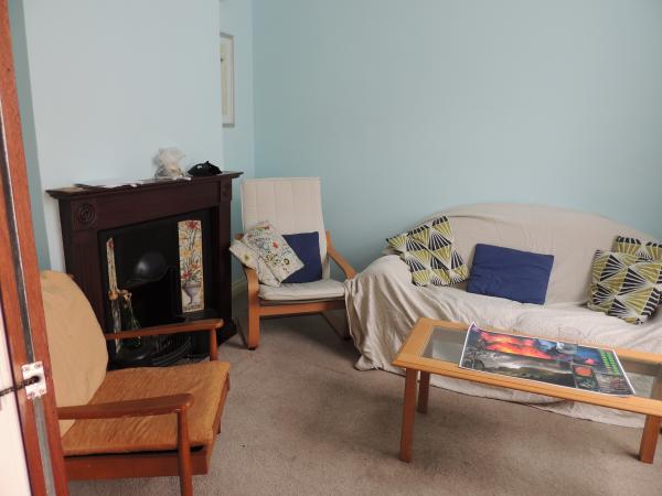 4 bedroom furnished house85 Newcome Road, Portsmouth, Portsmouth, PO1 4JD