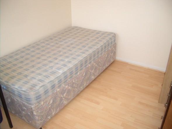 5 Bedroom Furnished House in Selly Oak43 Lodge Hill Road, Selly Oak, Birmingham, B29 6NU